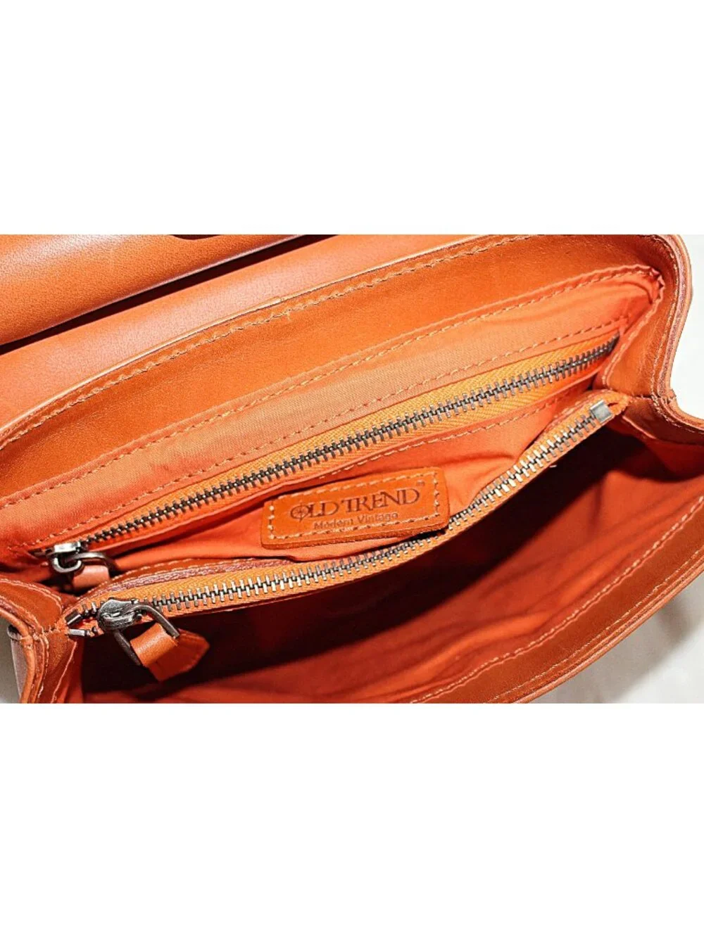 New w/ Tags Old Trend Cypress Crossbody in Cognac (Brown-Orange)